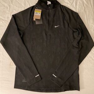 Nike Running Division Pullover Top Half Zip Reflective FZ1121-010 Men’s Sz: S